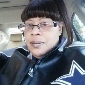 Meet your Posher, Pamela